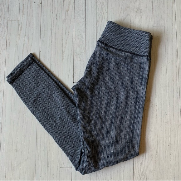 LEGGINGS - Picture 2 of 6